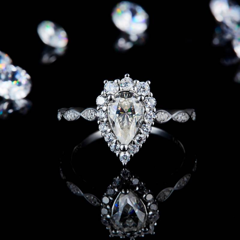 微镶水滴Women's RingS925银镀白金定制选款主石Moissanite1.0ct/副石高碳钻