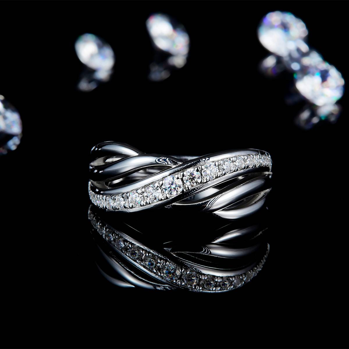Twisted diamond studded women's ring S925 silver plated white gold customized option Side Stone Moissanite 0.305ct