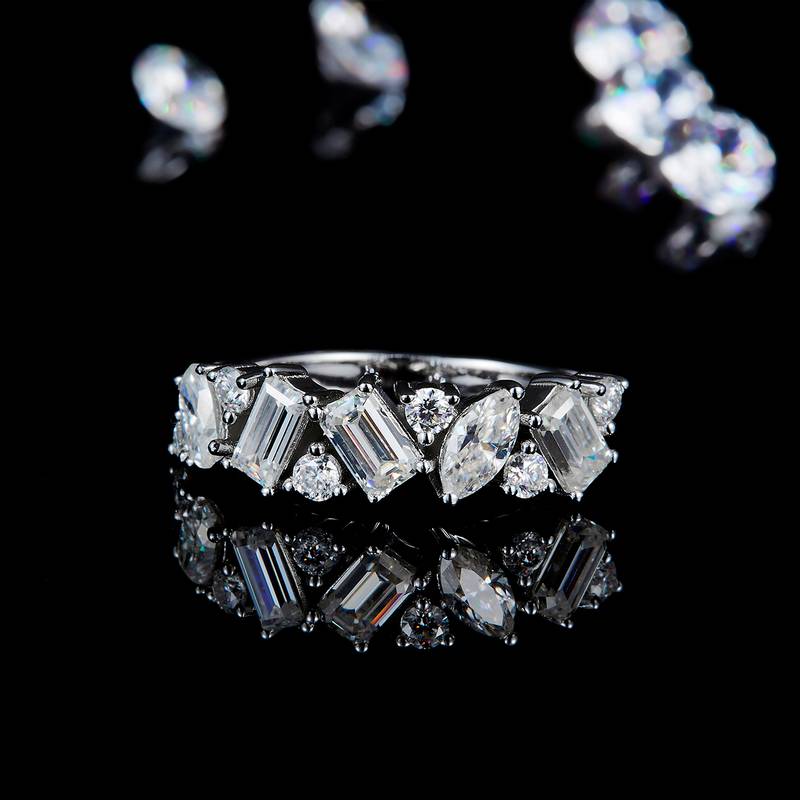 高级感异形钻拼镶排戒S925银镀白金定制选款副石莫桑钻1.89ct