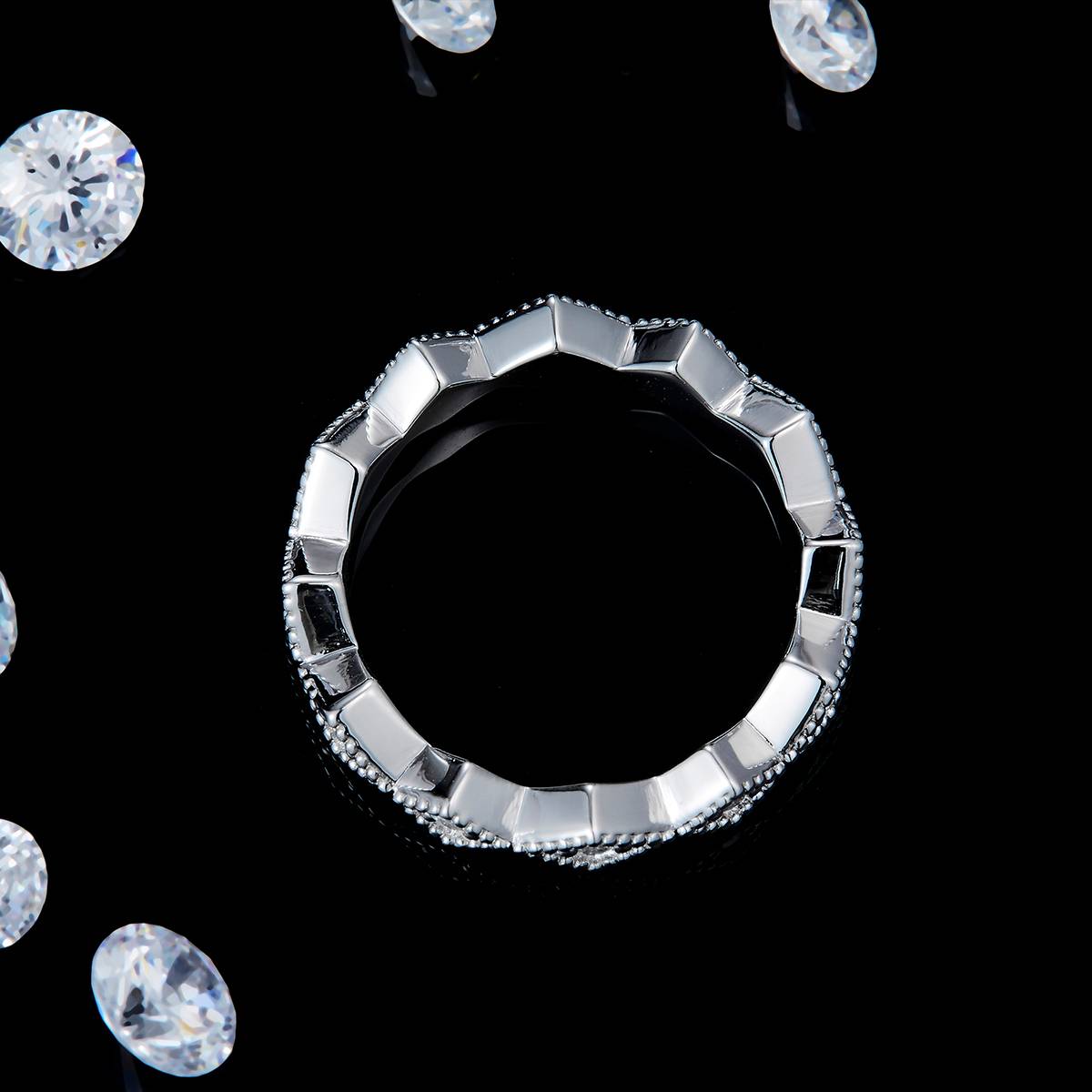 细款个性百搭排戒S925银镀白金定制选款副石莫桑钻0.21ct