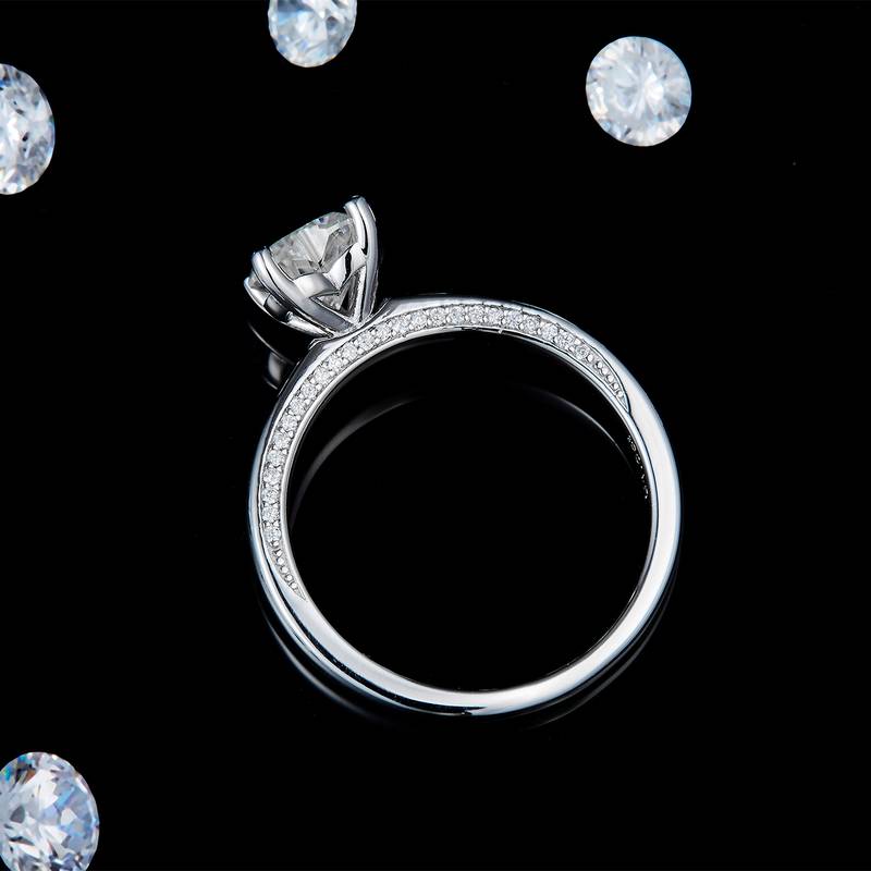 心形钻女戒S925银镀白金定制选款主石莫桑钻1.0ct/副石高碳钻