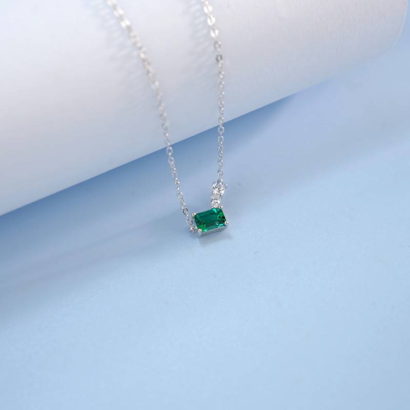 P5508R款S925银镀18K白金祖母绿切割培育彩宝Necklace主石6*4mmmm