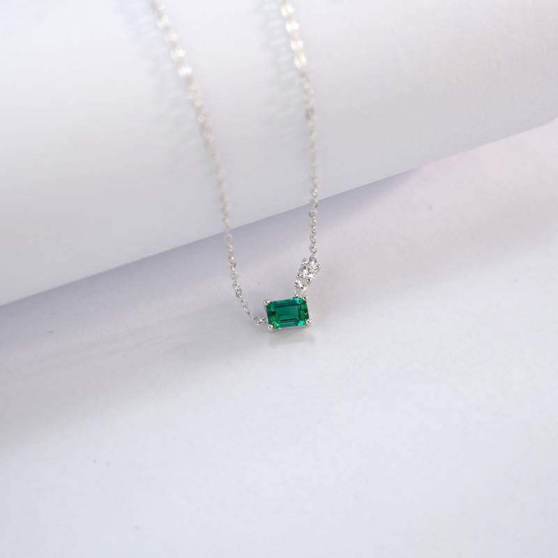 P5508R款S925银镀18K白金祖母绿切割培育彩宝Necklace主石6*4mmmm