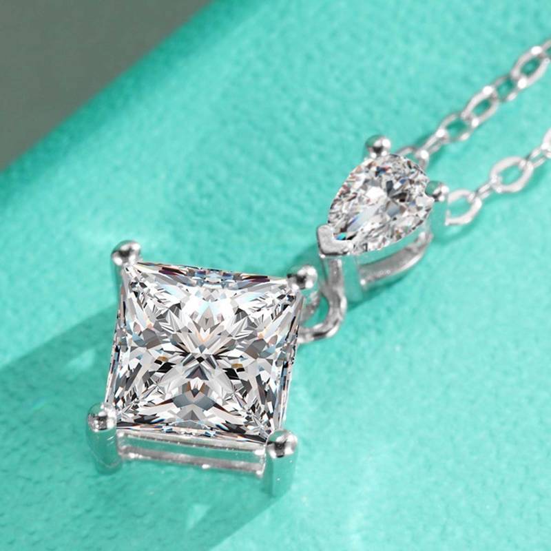 P210220011款S925银镀18K白金公主方MoissaniteNecklace主石1.0ct/5.5mm