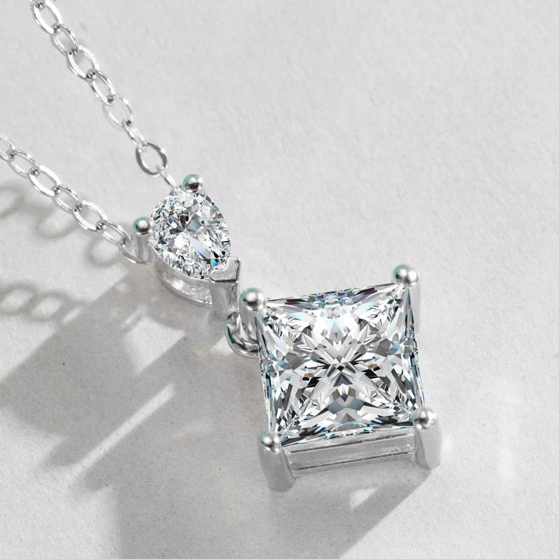 P210220011款S925银镀18K白金公主方MoissaniteNecklace主石1.0ct/5.5mm