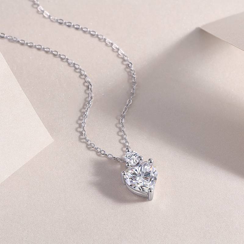 P13783款S925银镀18K白金心形MoissaniteNecklace主石8.0mm/2.0ct