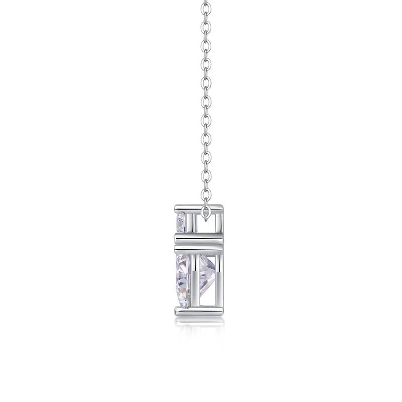 P13783款S925银镀18K白金心形MoissaniteNecklace主石8.0mm/2.0ct