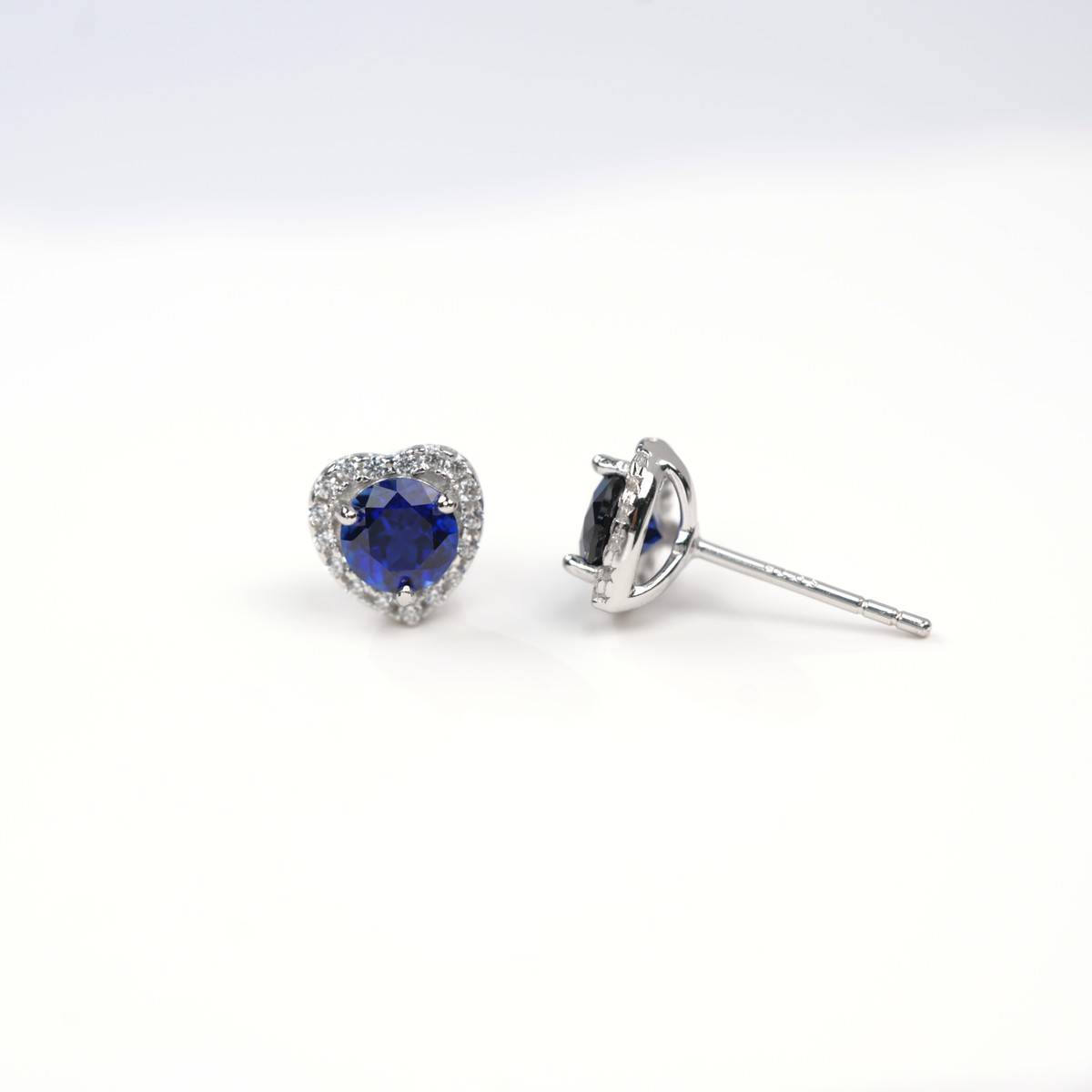 E1735款925银镀18K白金培育彩宝Stud Earring主石5.0mm