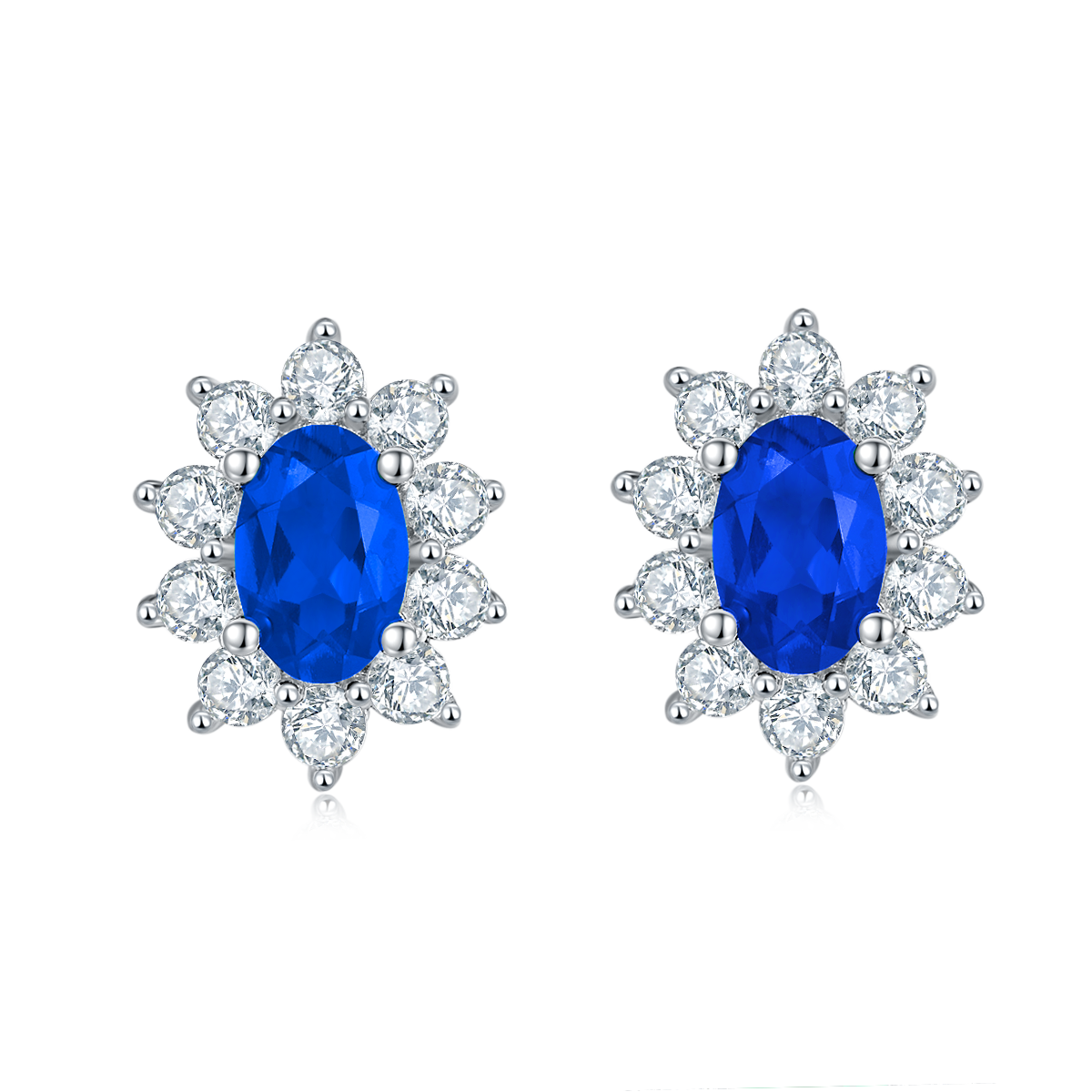 E2020114 蛋形培育祖母绿S925银镀白金耳环6*4mmmm/0.8ct