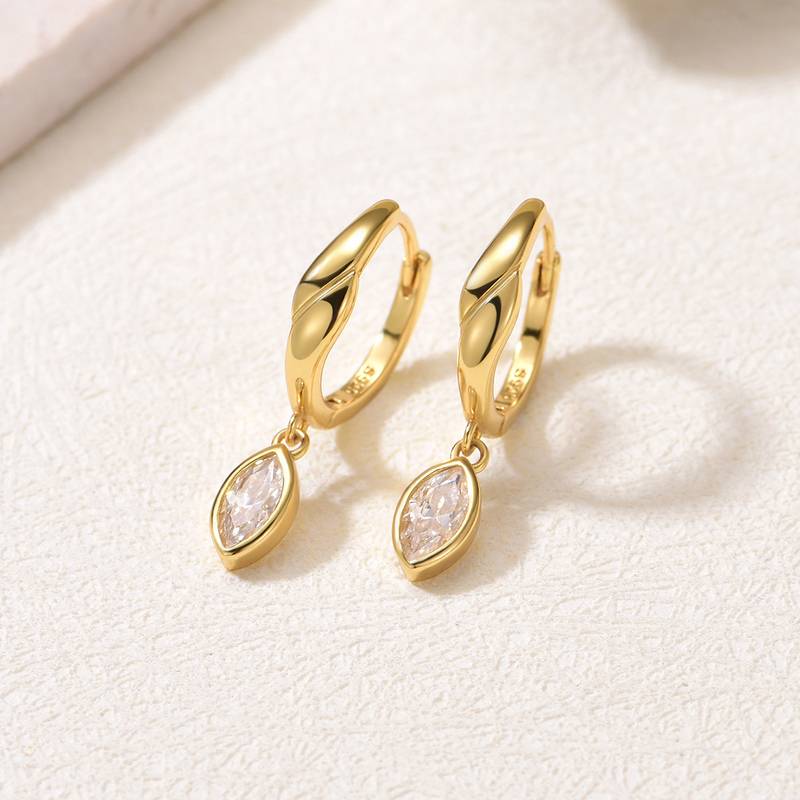 ME0021款S25银镀18K黄金马眼形Moissanite耳环0.8ct