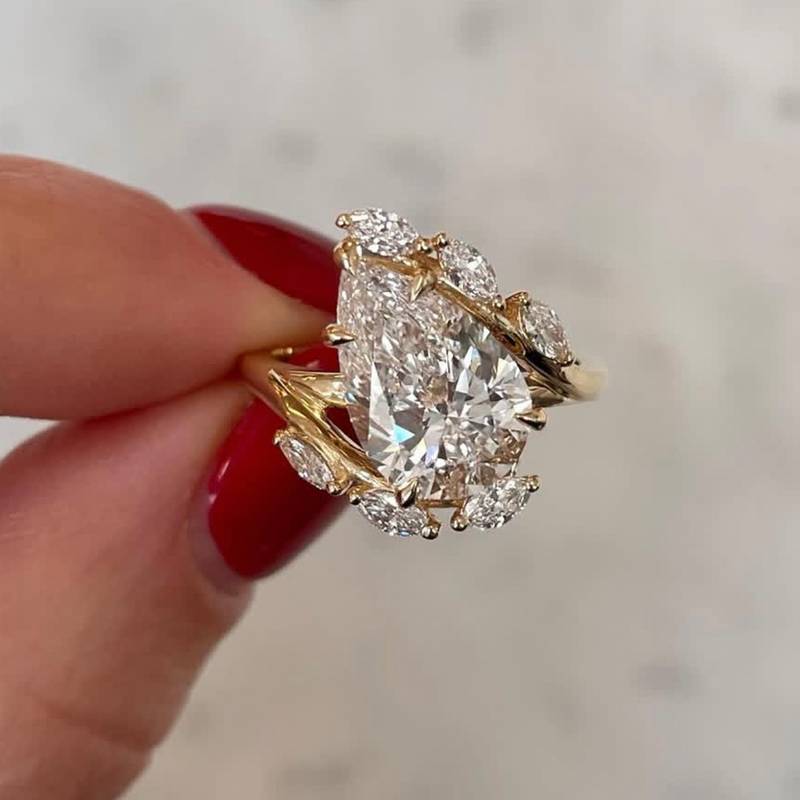 MR0145款S25银镀18K黄金Luxury水滴形MoissaniteWomen's Ring主石4.0ct/12*8mmmm