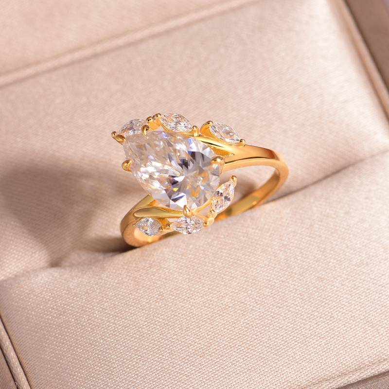 MR0145款S25银镀18K黄金Luxury水滴形MoissaniteWomen's Ring主石4.0ct/12*8mmmm