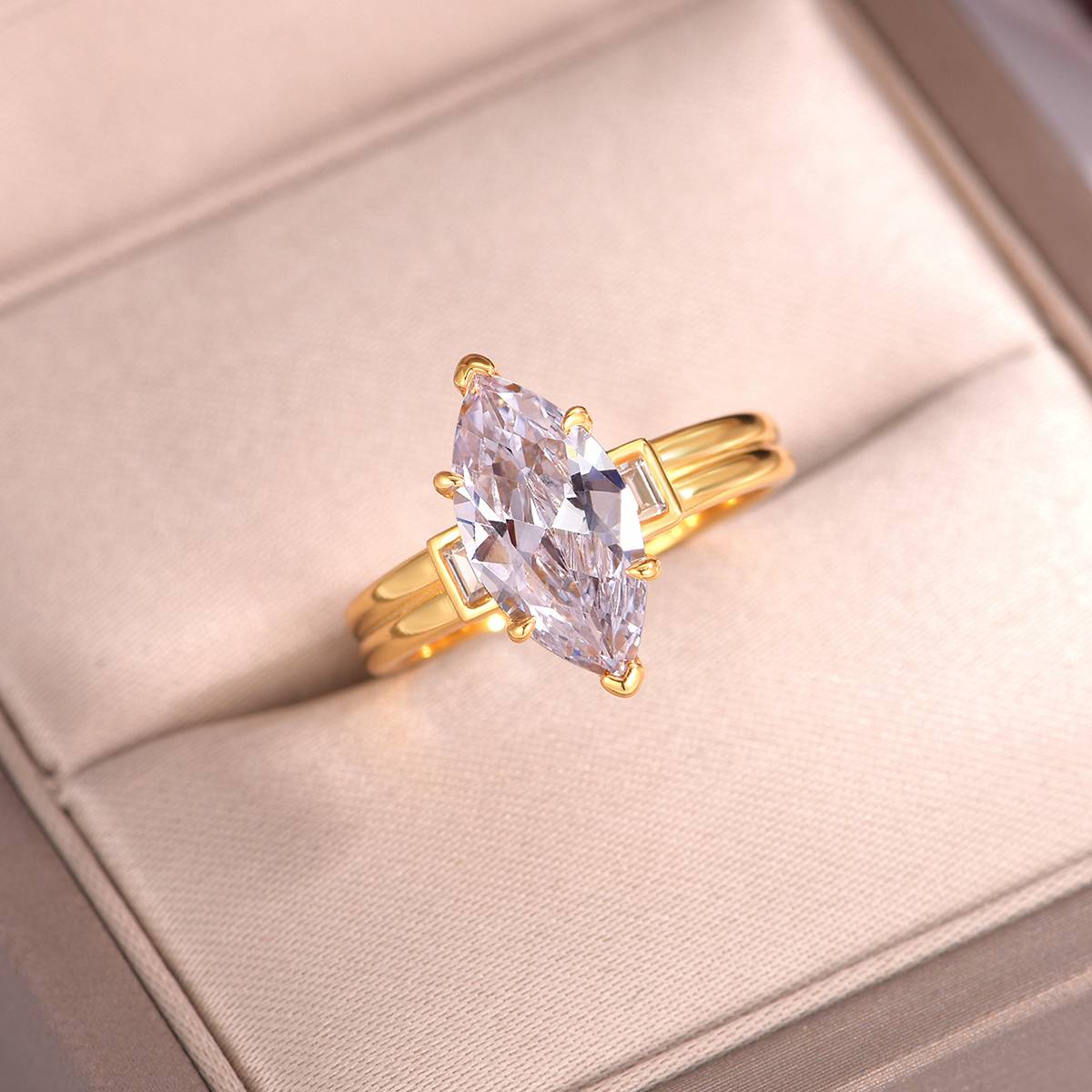 MR0148款S25银镀18K黄金豪华马眼形MoissaniteWomen's Ring主石3.0ct/14*7mmmm
