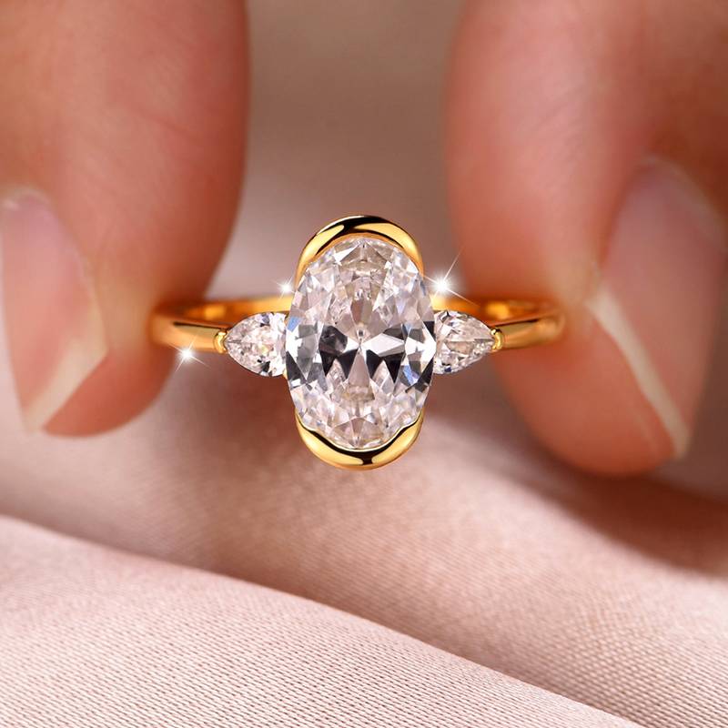MR0150款S25银镀18K黄金蛋形豪华MoissaniteWomen's Ring主石2.5ct/10*7mmmm