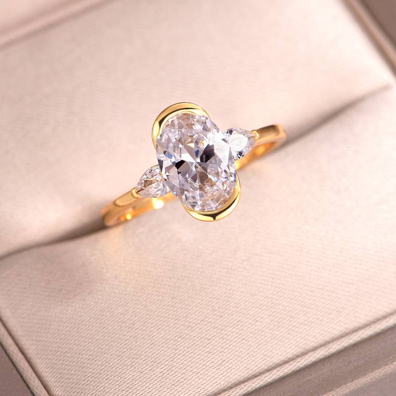 MR0150款S25银镀18K黄金蛋形豪华MoissaniteWomen's Ring主石2.5ct/10*7mmmm