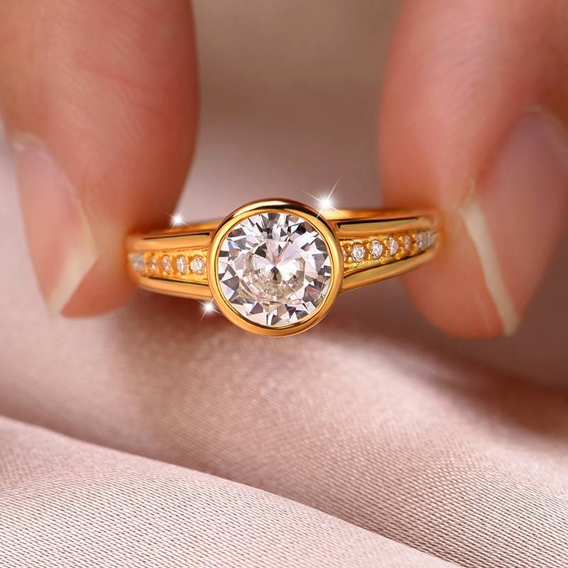 MR0152款S25银镀18K黄金包镶圆形莫桑ExquisiteWomen's Ring主石1.2ct/7.0mm