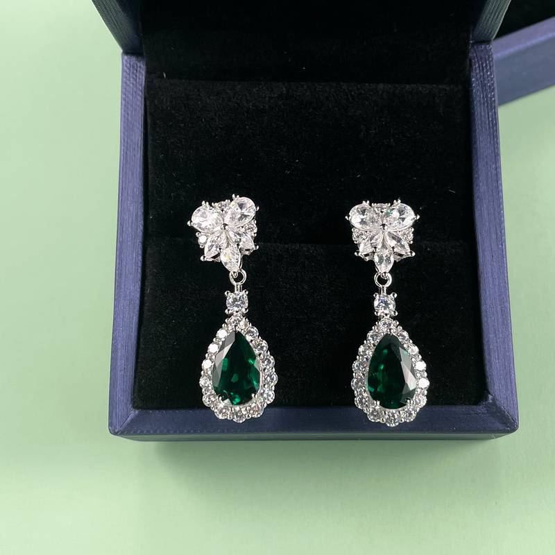 E0041款S925银镀18K白金水滴形培育彩宝耳环主石11*7mm/粒