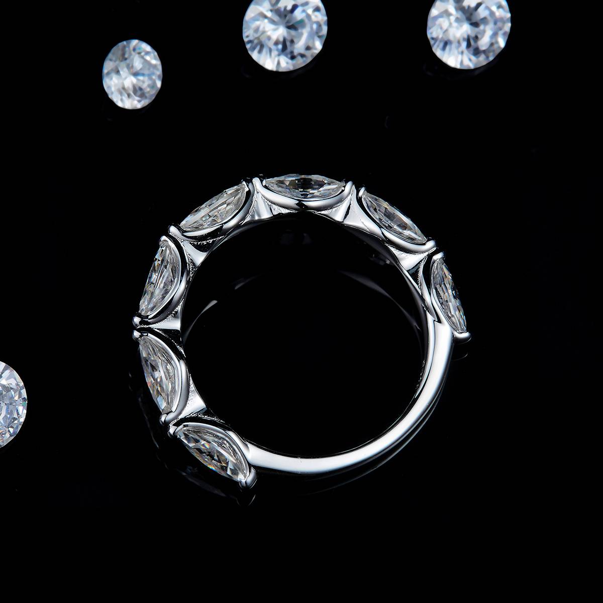 Women's ring S925 silver plated platinum customized option Side Stone Moissanite 2.1ct