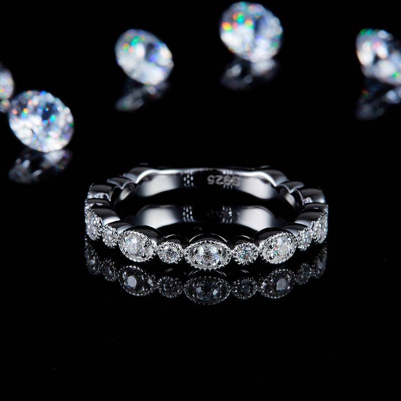珠边满钻排戒S925银镀白金定制选款莫桑钻0.39ct
