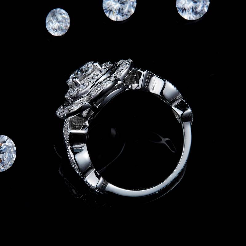 豪华花朵女戒S925银镀白金定制选款莫桑钻1.0ct