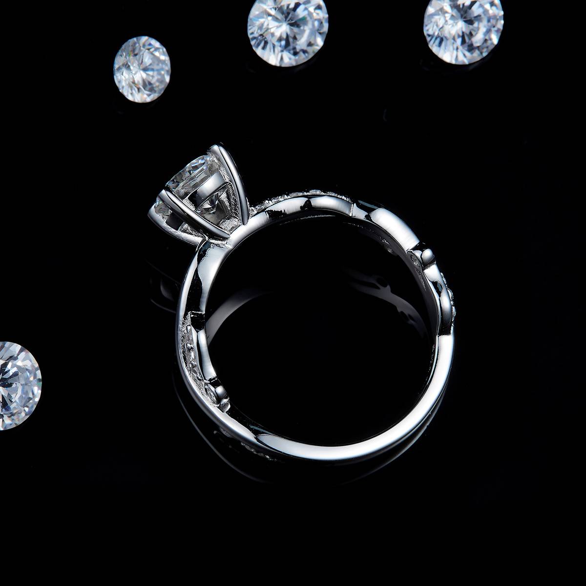Twisted arm four claw women's ring S925 silver plated platinum customized main stone Moissanite 1.0ct/Side Stone Cubic Zirconia