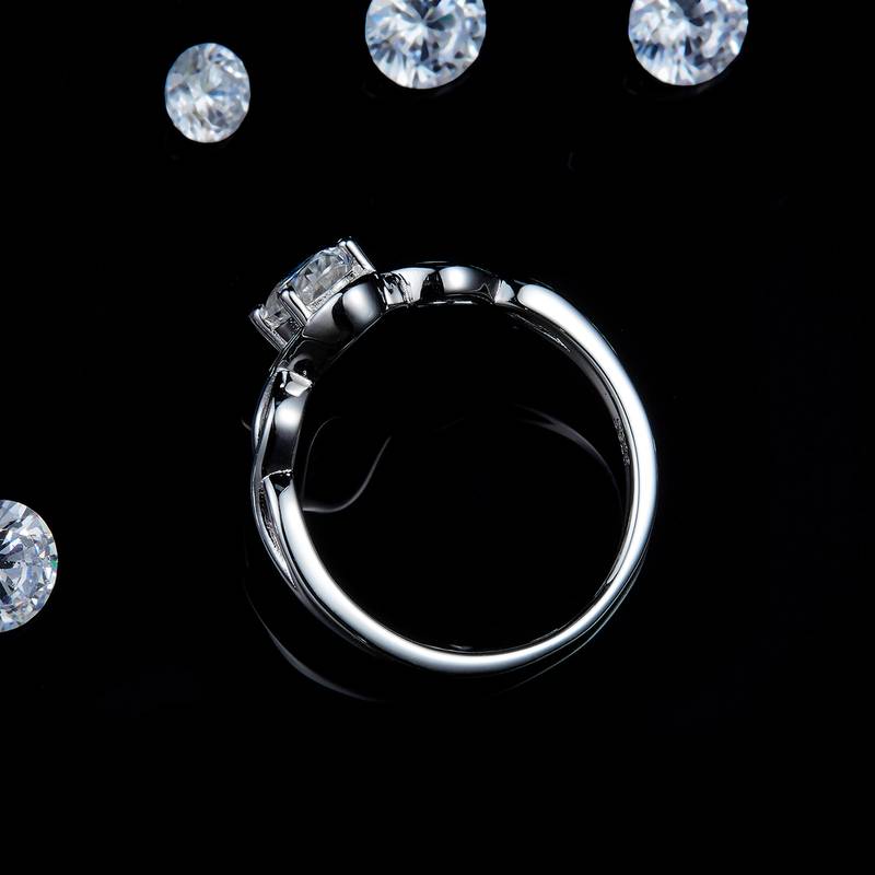 简约蛋形Women's RingS925银镀白金定制选款主石Moissanite1.0ct/副石高碳钻