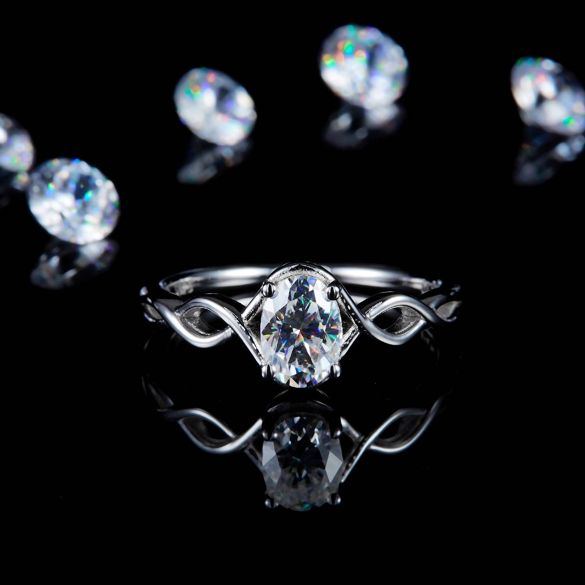 简约蛋形女戒S925银镀白金定制选款主石莫桑钻1.0ct/副石高碳钻