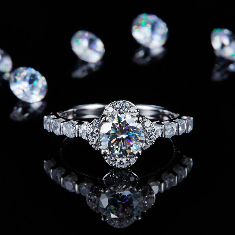 四叶花Women's RingS925银镀白金定制选款主石Moissanite1.0ct/副石高碳钻