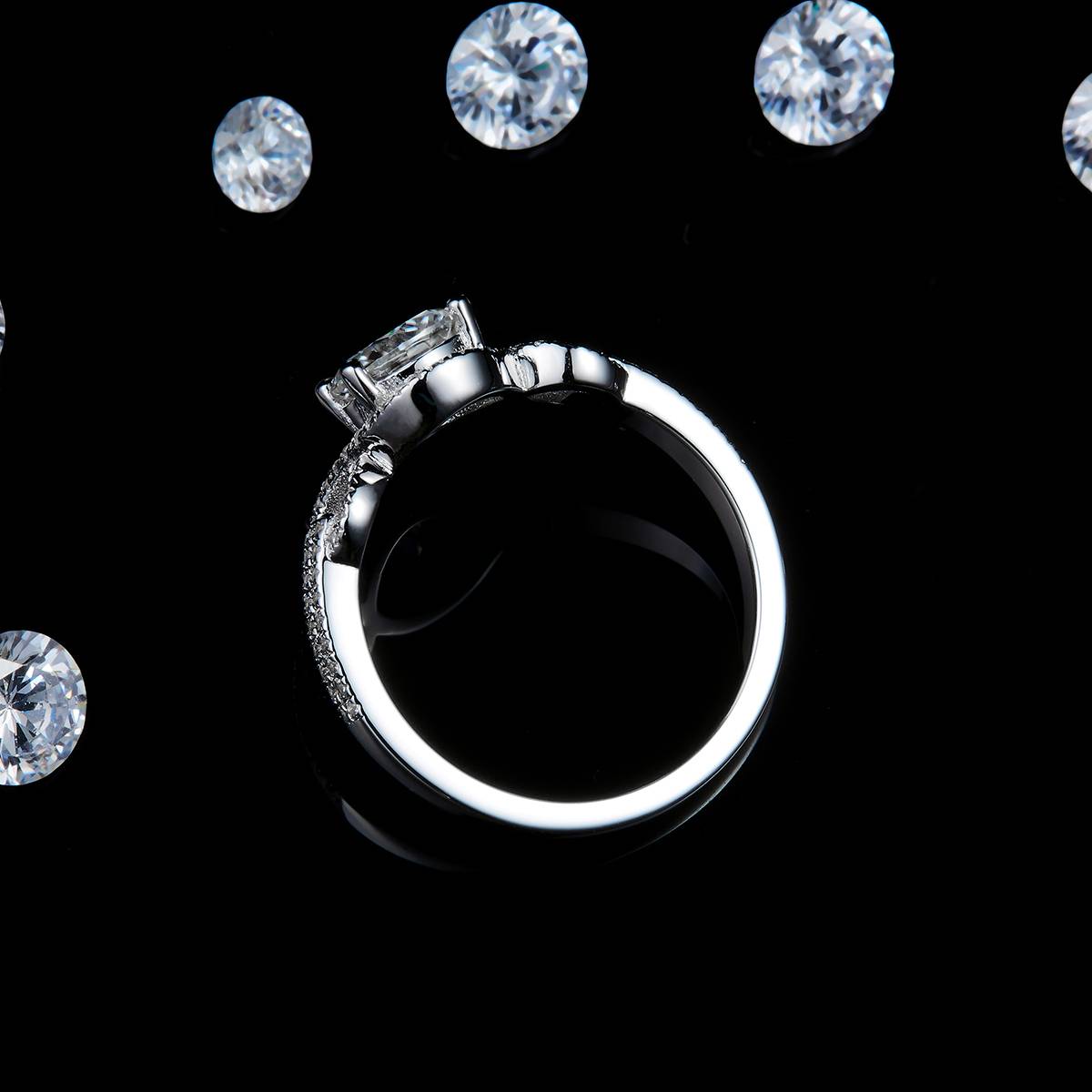 Light Luxury Twisted Arm Round Bag Women's Ring S925 Silver Plated Platinum Customized Selection Main Stone Moissanite 1.0ct/Side Stone Cubic Zirconia