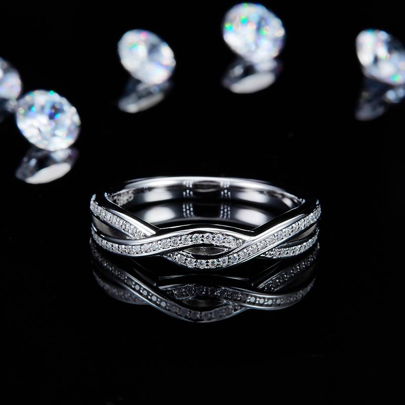 Affordable Luxury扭臂排戒Women's RingS925银镀白金定制选款副石Moissanite0.18ct