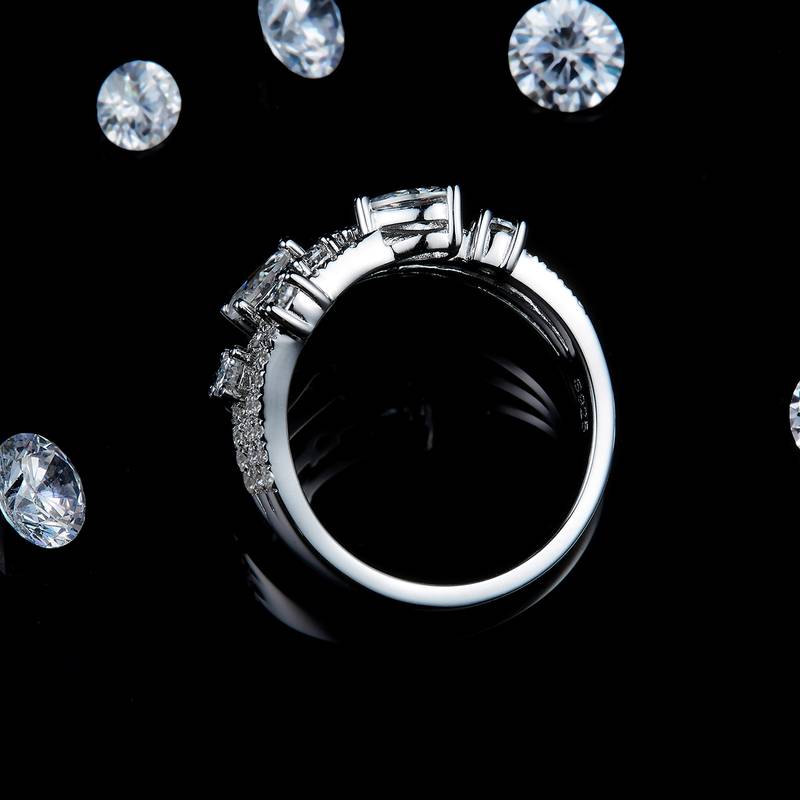 梨形满钻排戒女戒S925银镀白金定制选款副石莫桑钻1.53ct