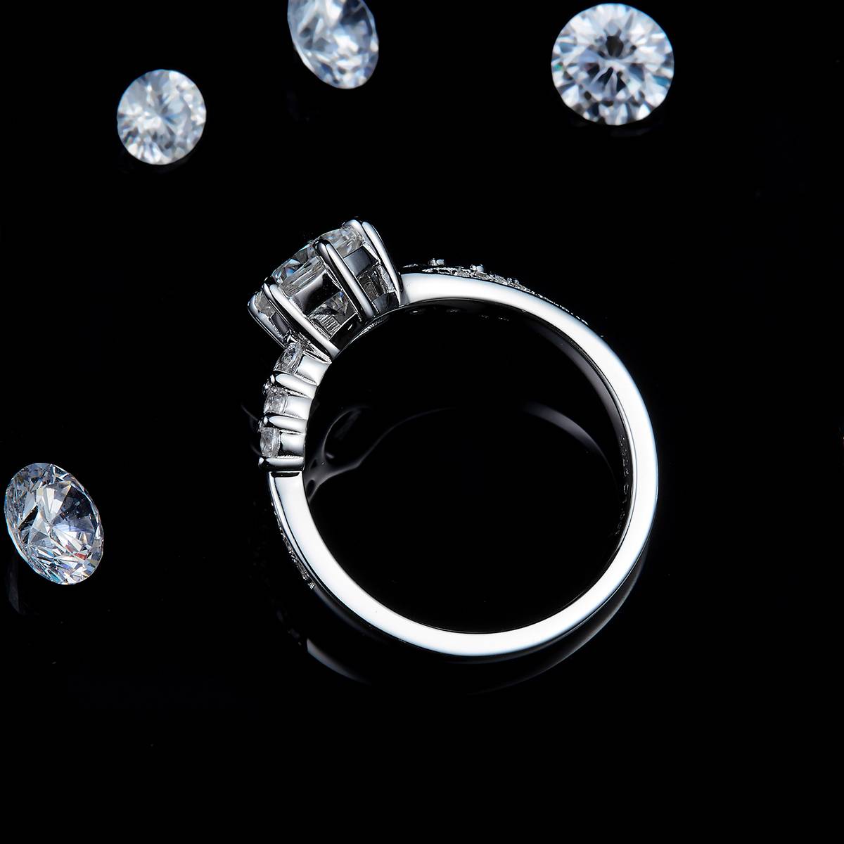 Twisted Arm Full Diamond Six Claw Women's Ring S925 Silver Plated Platinum Customized Selection Main Stone Moissanite 1.0ct/Side Stone Cubic Zirconia