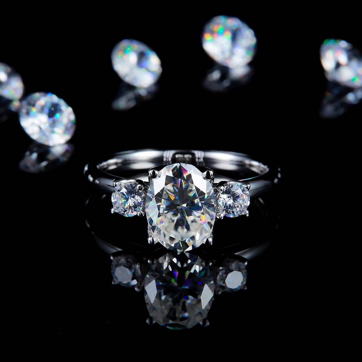 蛋形三石女戒S925银镀白金定制选款莫桑钻2.0ct