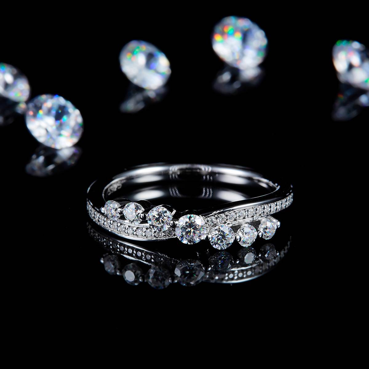 满钻轻奢排戒S925银镀白金定制选款莫桑钻0.45ct