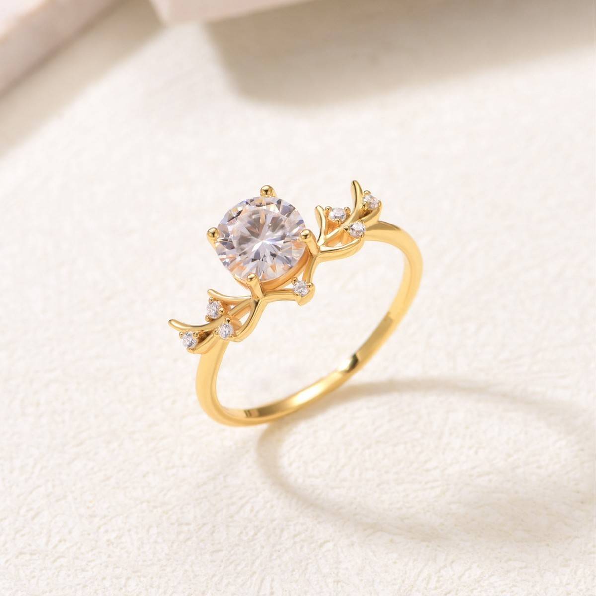 MR0156款S25银镀18K黄金圆形莫桑钻藤蔓枝叶女戒主石1.2ct/7.0mm