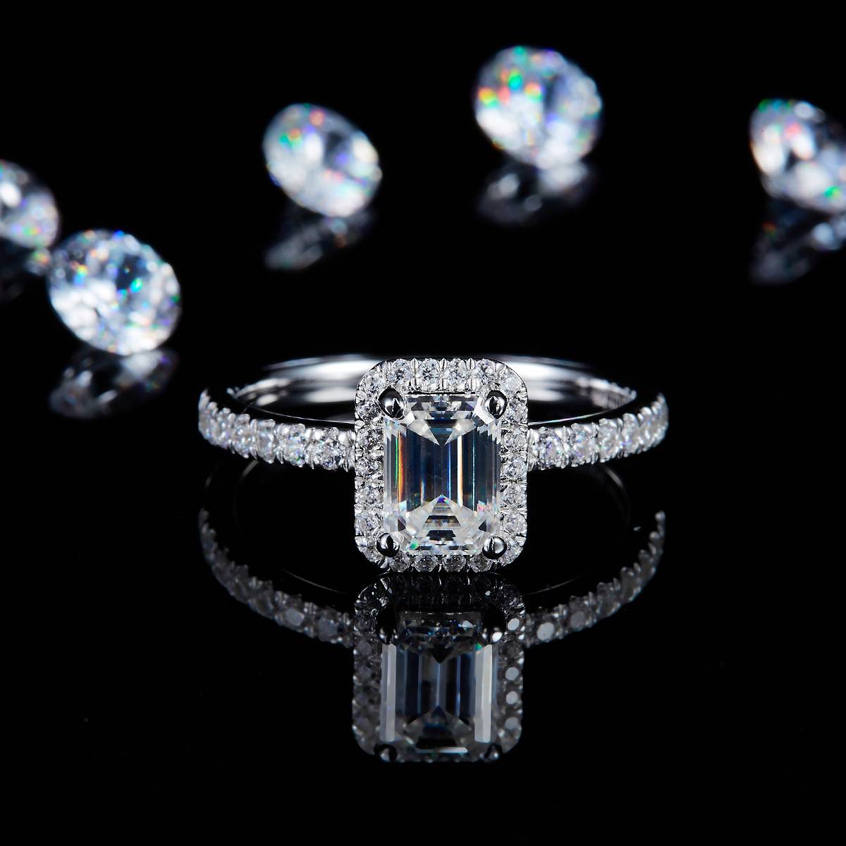 Grandmother Cut Women's Ring S925 Silver Plated Platinum Customized Selection Main Stone Moissanite 1.0ct/Side Stone Cubic Zirconia