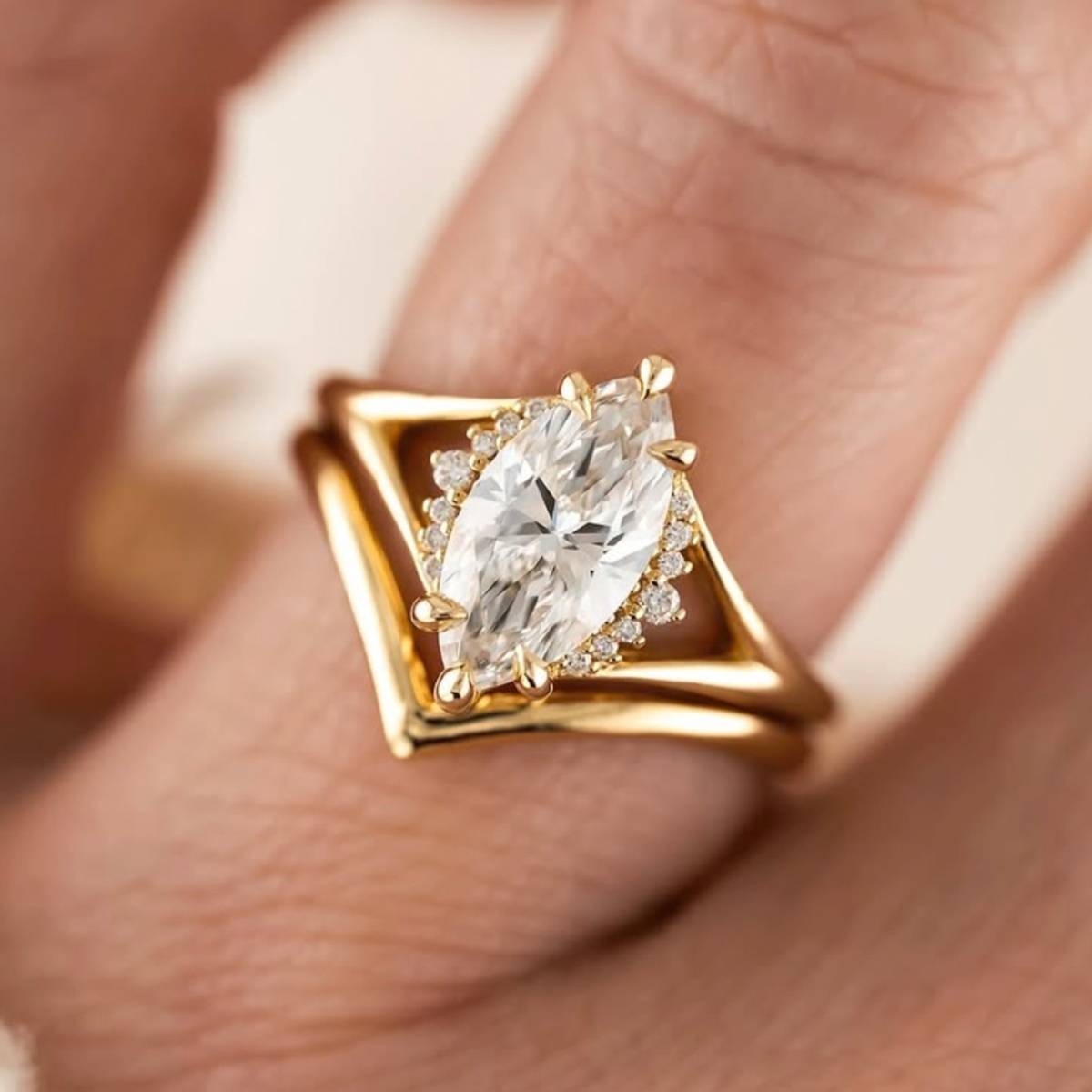 MR0167款S25银镀18K黄金马眼形Moissanite简约女套戒主石2.0ct/12*6mmmm