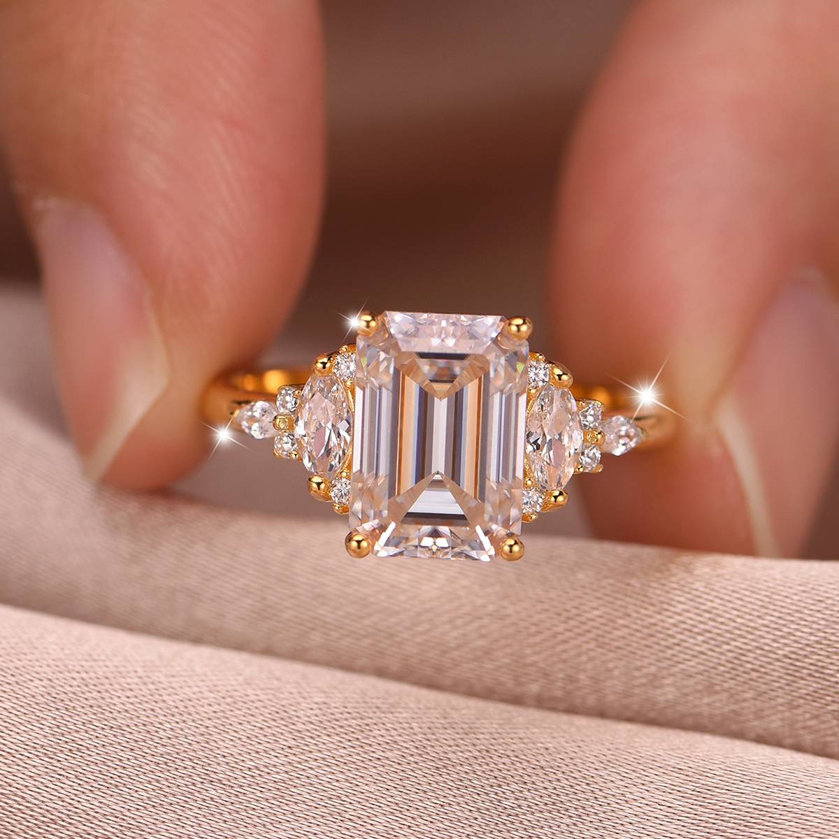 MR0180款S25银镀18K黄金祖母绿切割莫桑钻轻奢女戒主石3.0ct/10*7mm