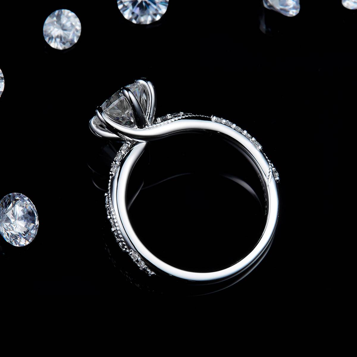Pearl edge straight arm micro inlaid six claw women's ring S925 silver plated platinum customized selection main stone Moissanite 1.5ct/Side Stone Cubic Zirconia