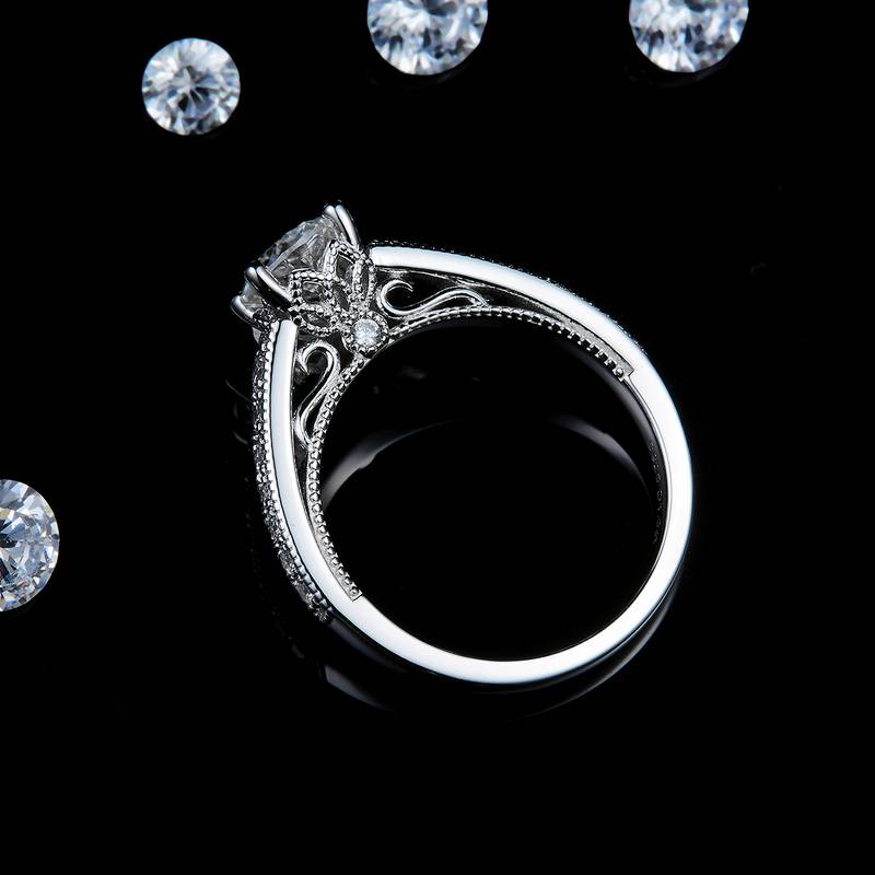 Affordable Luxury微镶珠边直臂四爪Women's RingS925银镀白金定制选款主石Moissanite1.0ct/副石高碳钻