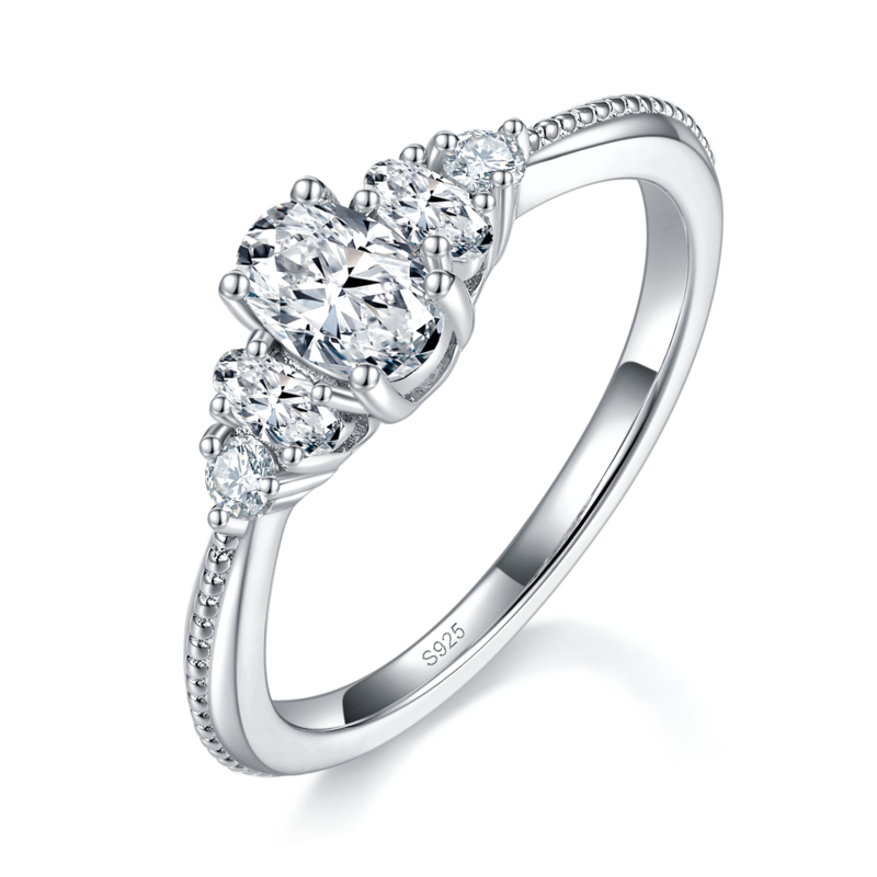 三石款蛋形女戒S925银镀白金定制选款主副石莫桑钻1.0ct