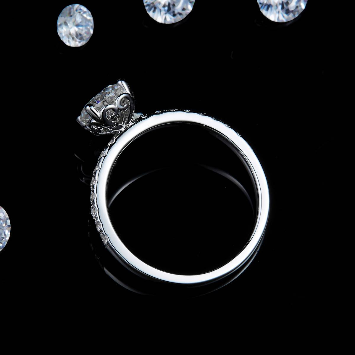 Micro Inlaid Four Claw Women's Ring S925 Silver Plated Platinum Customized Selection Main Stone Moissanite 1.0ct/Side Stone Cubic Zirconia