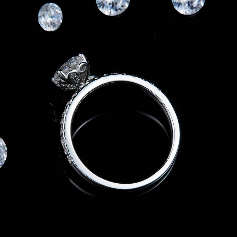 微镶四爪女戒S925银镀白金定制选款主石莫桑钻1.0ct/副石高碳钻