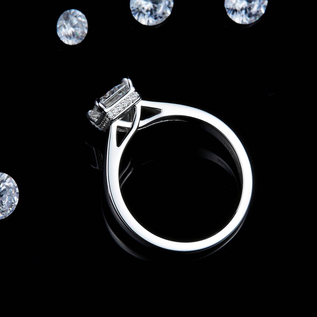 Fashion Square Diamond Women's Ring S925 Silver Plated Platinum Customized Selection Main Stone Moissanite 1.0ct/Side Stone Cubic Zirconia