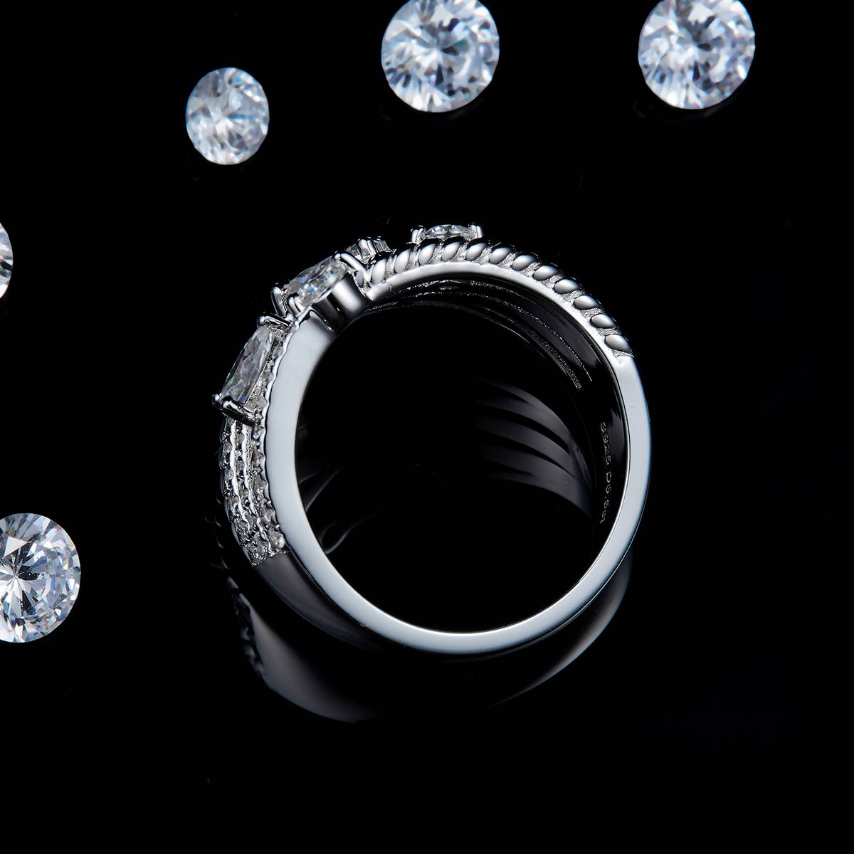 排戒女戒S925银镀白金定制选款主副石莫桑钻0.5ct