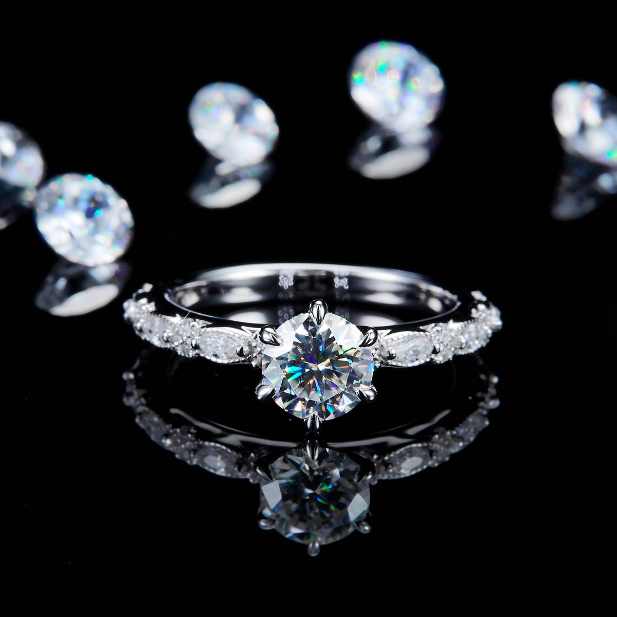 Light luxury micro inlaid Marquis diamond six claw round diamond women's ring S925 silver plated platinum customized selection main stone Moissanite 1.0ct/Side Stone Cubic Zirconia
