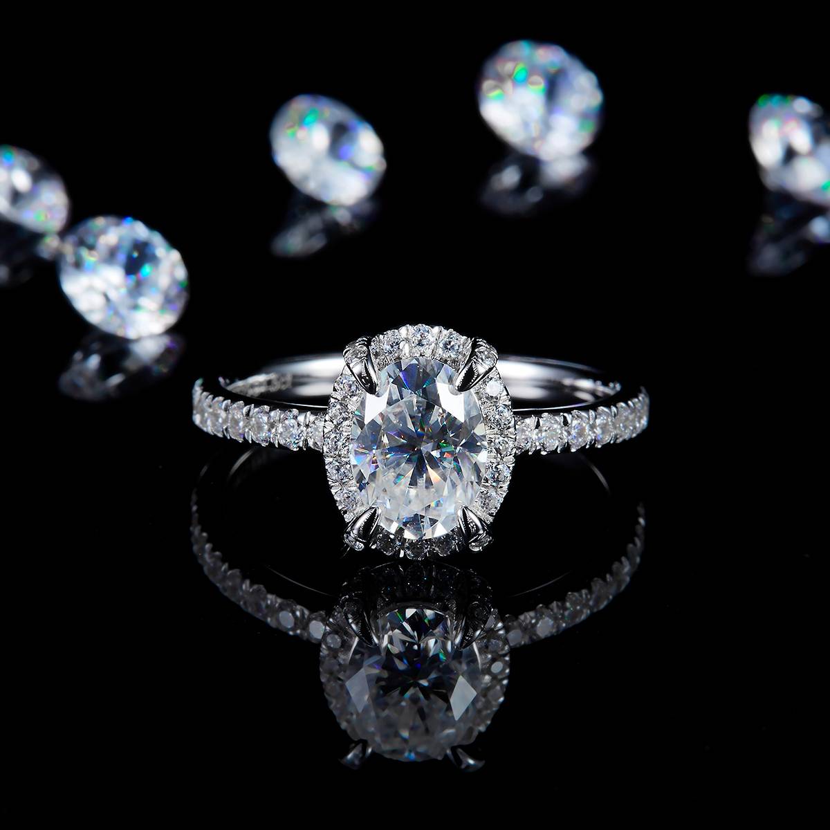 蛋形圆包女戒S925银镀白金定制选款主石莫桑钻1.5ct/副石高碳钻