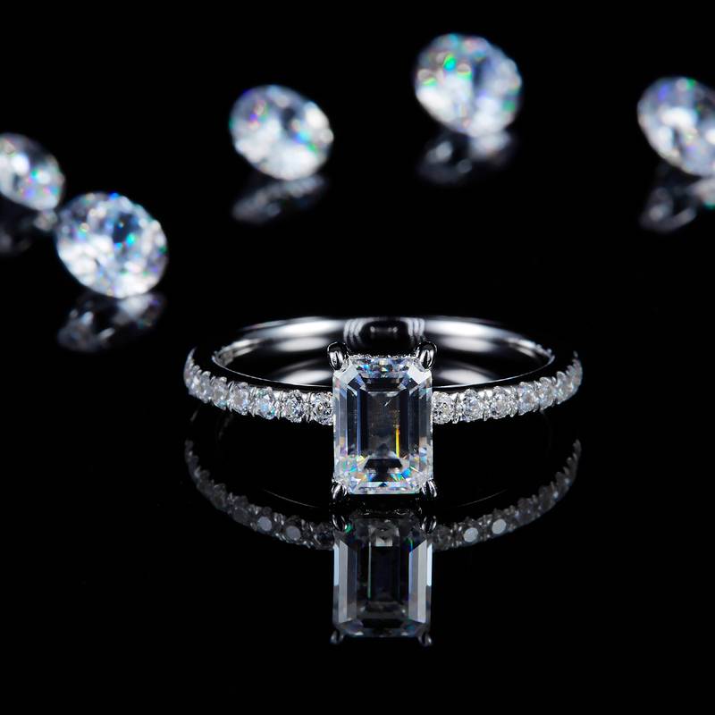 祖母切方钻女戒S925银镀白金定制选款主石莫桑钻1.0ct/副石高碳钻