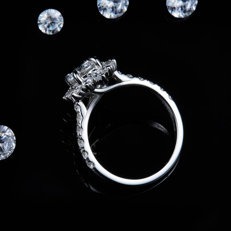 太阳花Women's RingS925银镀白金定制选款主石Moissanite1.0ct/副石高碳钻