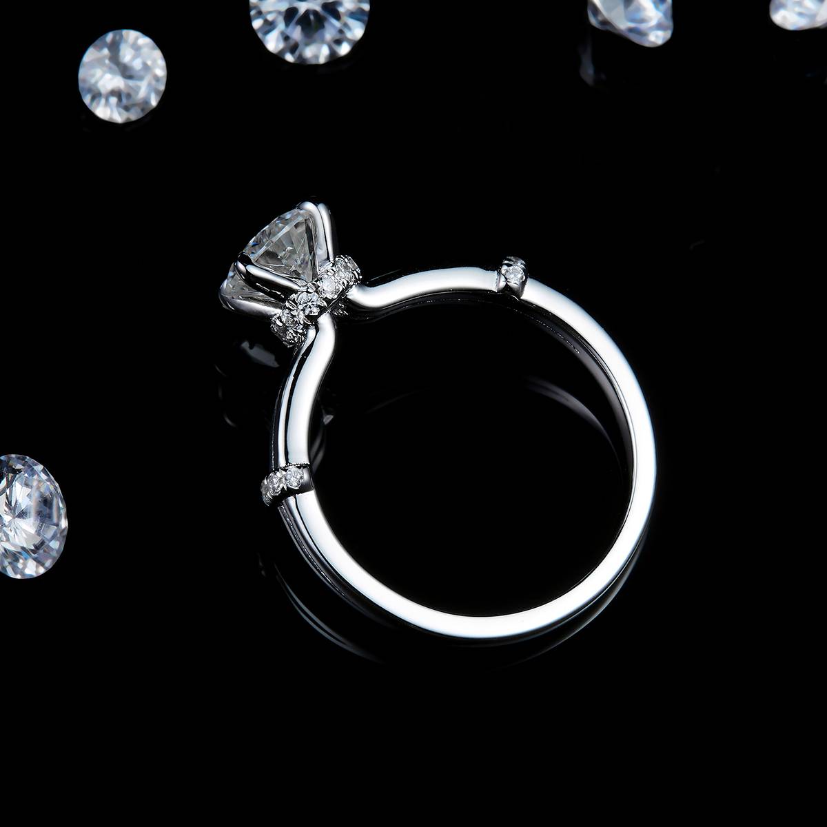 Simple Light Arm Four Claw Women's Ring S925 Silver Plated Platinum Customized Selection Main Stone Moissanite 1.0ct/Side Stone Cubic Zirconia